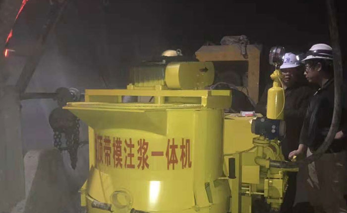 智能隧道注漿一體機(jī)集攪拌、制漿、儲(chǔ)漿、注漿、自動(dòng)打印為一體